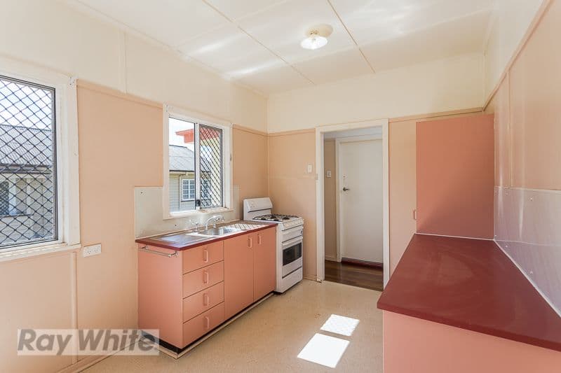 19 Viminal Hill Crescent, Seven Hills QLD 4170, Seven Hills - Thumbnail 3
