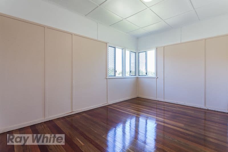 19 Viminal Hill Crescent, Seven Hills QLD 4170, Seven Hills - Thumbnail 7
