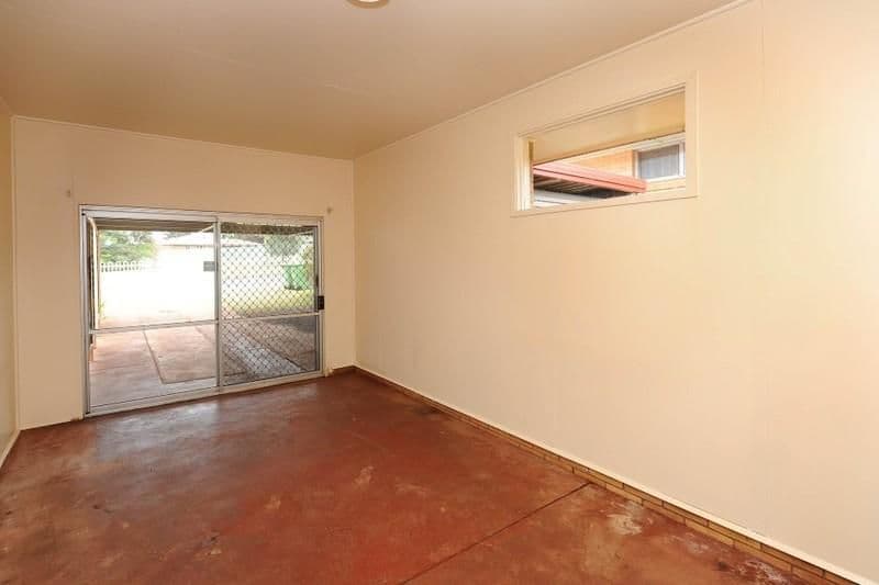 44 Hampton Street, HARRISTOWN QLD 4350, Harristown - Thumbnail 5
