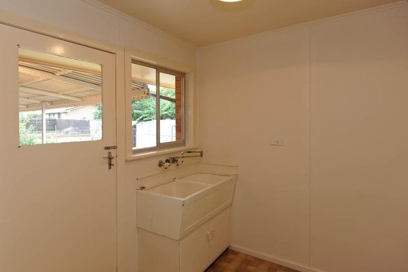 44 Hampton Street, HARRISTOWN QLD 4350, Harristown - Thumbnail 6