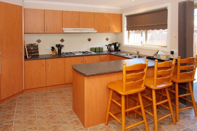 13 Marais Grove, SOUTH MORANG VIC 3752, South Morang - Thumbnail 2