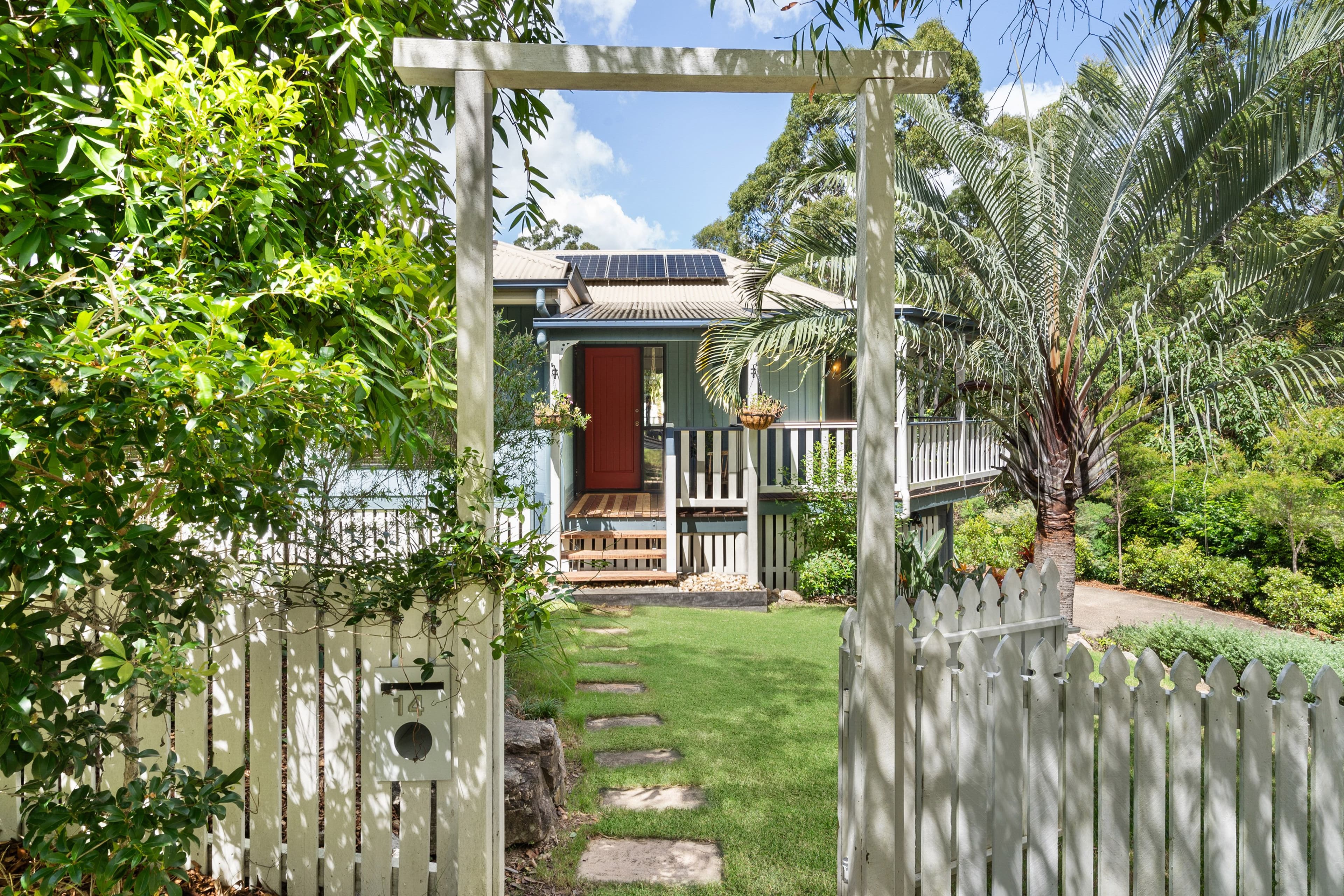 14 Cranwood Court, Ferny Hills QLD 4055, Ferny Hills - Thumbnail 2