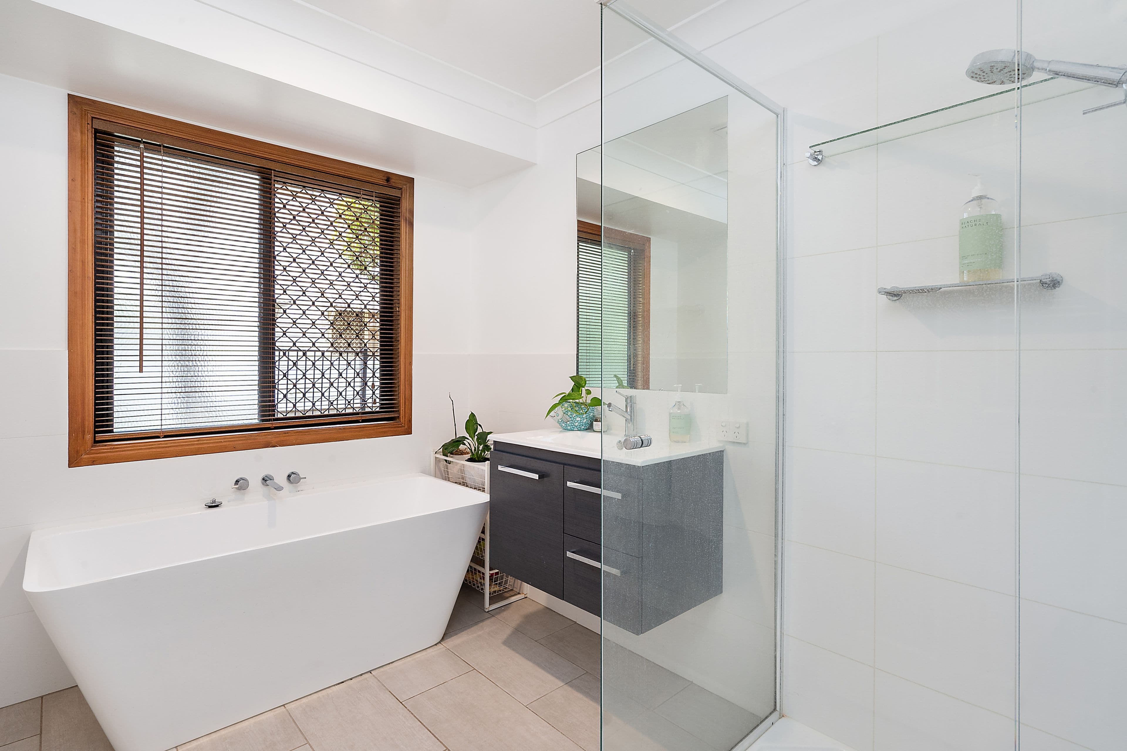 14 Cranwood Court, Ferny Hills QLD 4055, Ferny Hills - Thumbnail 7