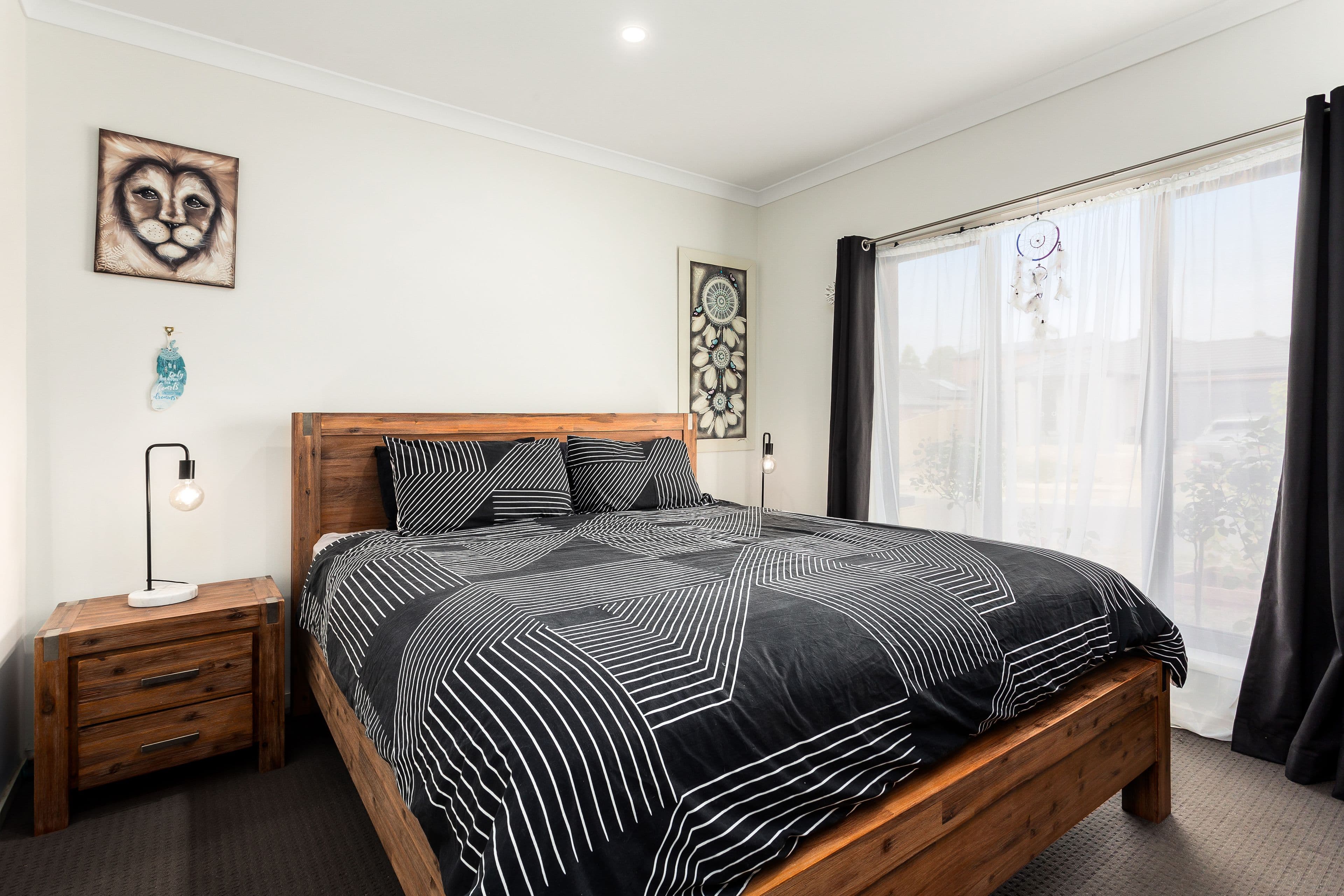 6 Sunnybank Way, Pakenham VIC 3810, Pakenham - Thumbnail 2