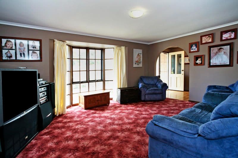 18 Sirius Court, ST ALBANS PARK VIC 3219, St Albans Park - Thumbnail 4