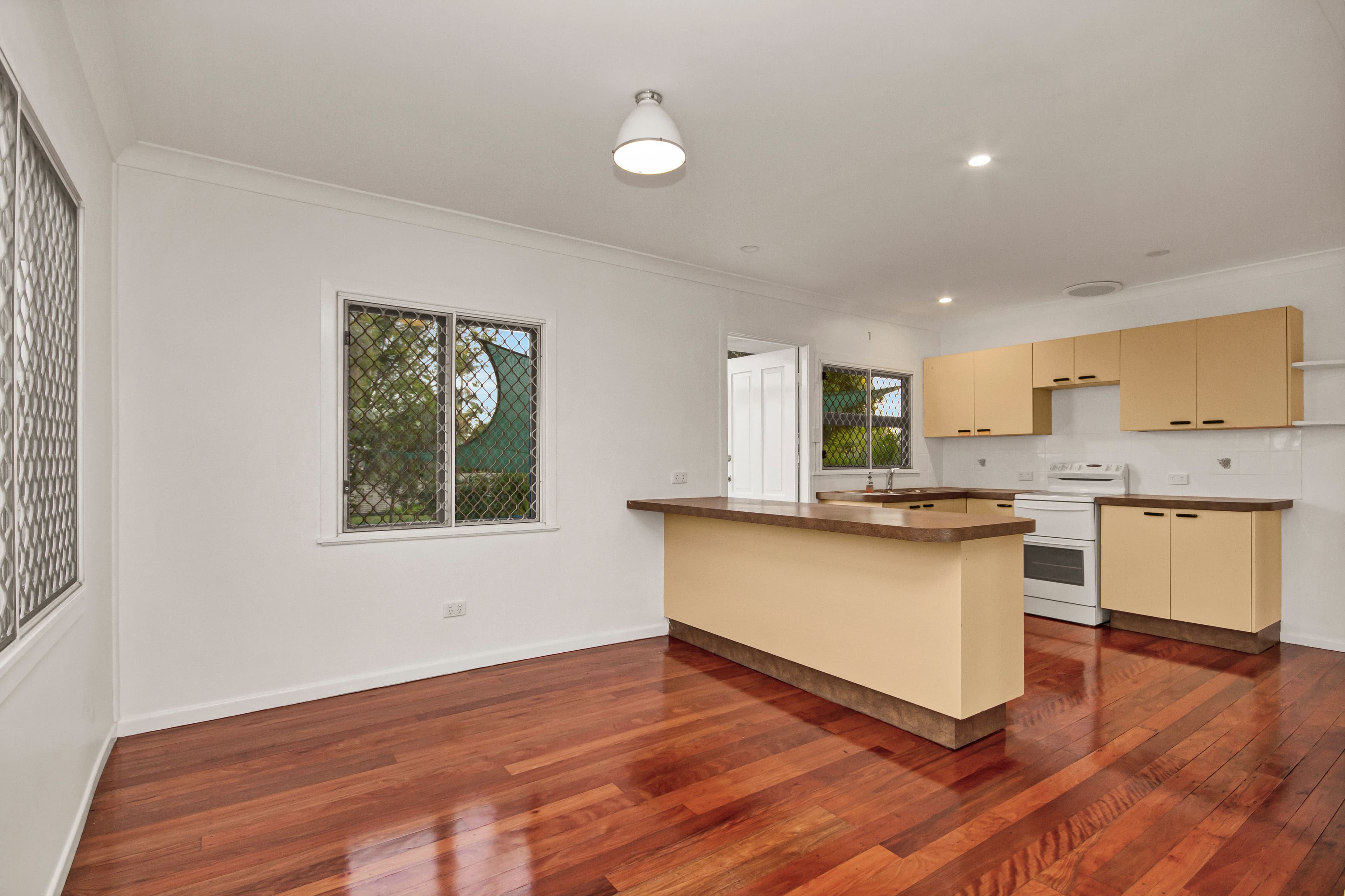 652 Zillmere Road, Aspley QLD 4034, Aspley - Thumbnail 5