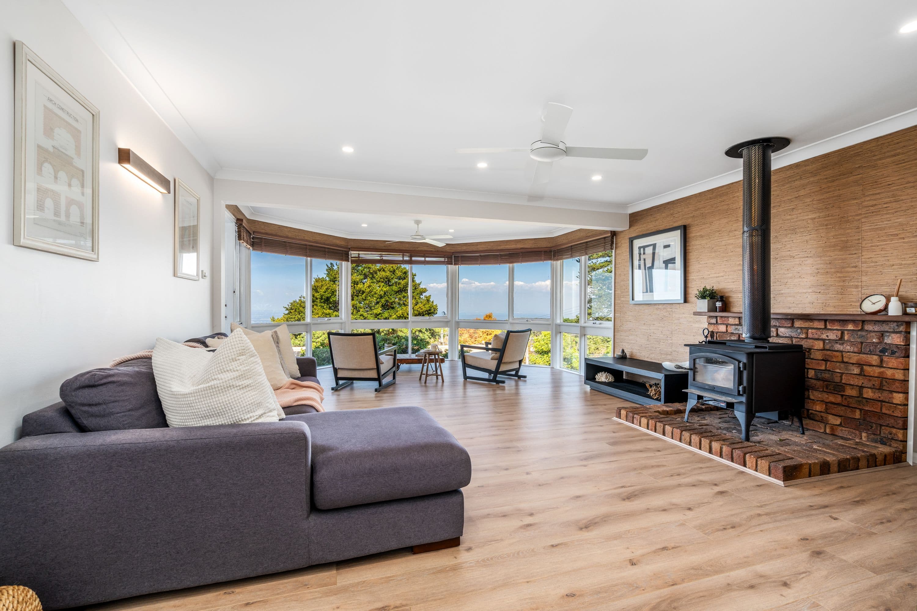 4 Warks Hill Road, Kurrajong Heights NSW 2758, Kurrajong Heights - Image 1