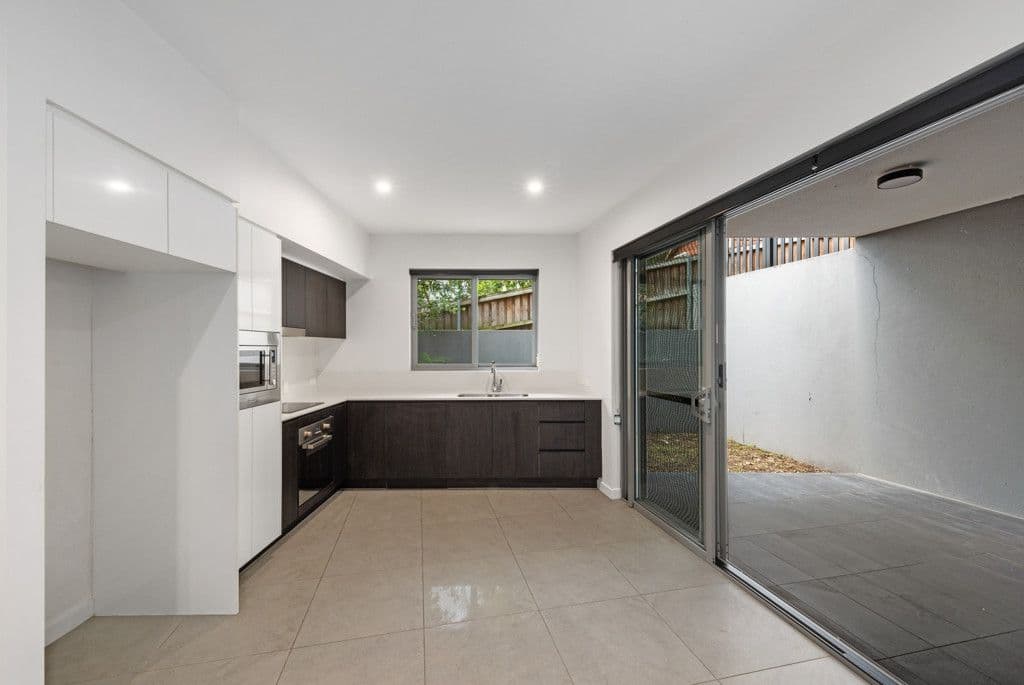38 Latimer Street, Holland Park QLD 4121, Holland Park - Thumbnail 6