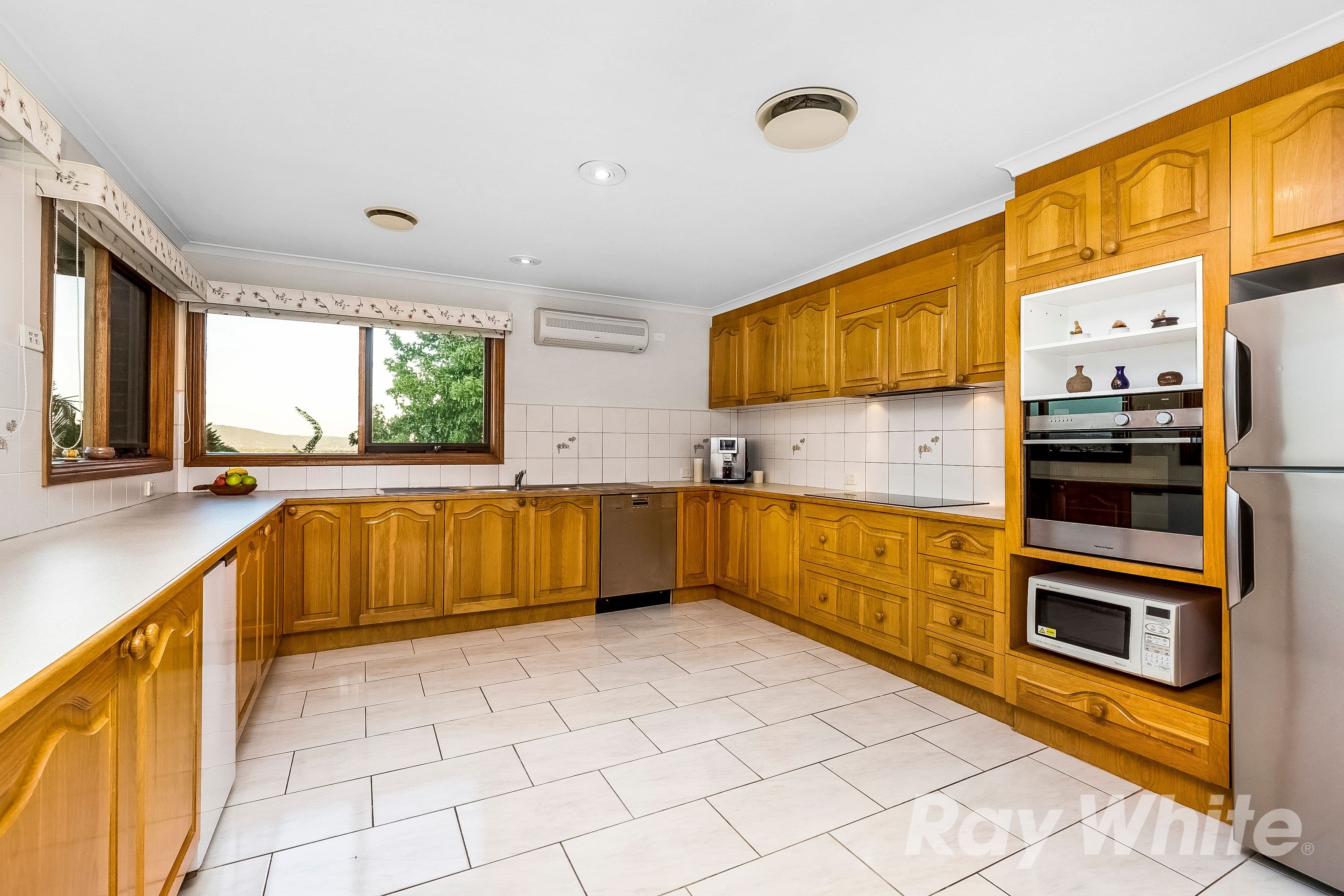 316 Gallaghers Road, Glen Waverley VIC 3150, Glen Waverley - Thumbnail 5