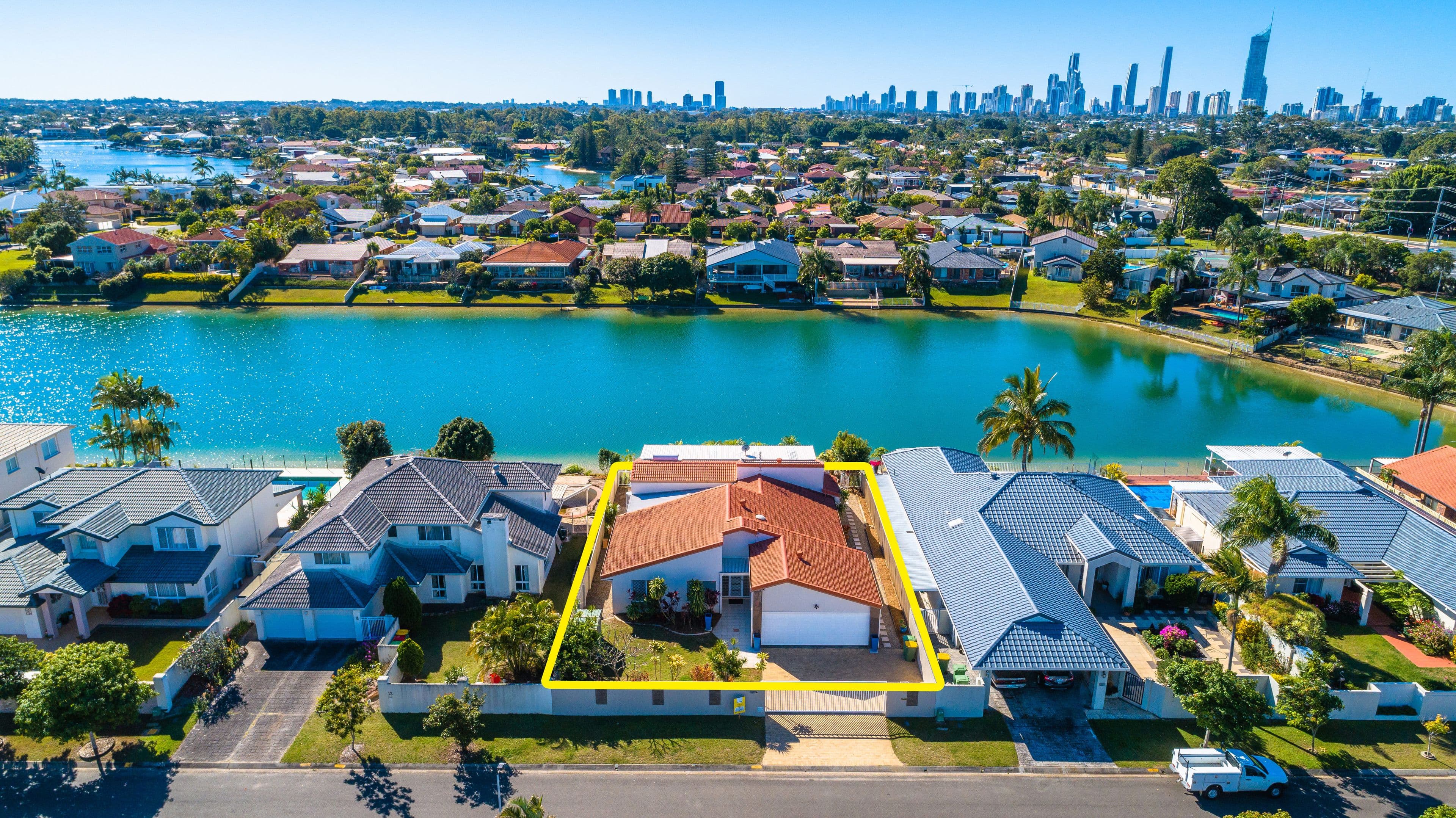 11 Villa Court, Broadbeach Waters QLD 4218, Broadbeach Waters - Image 1