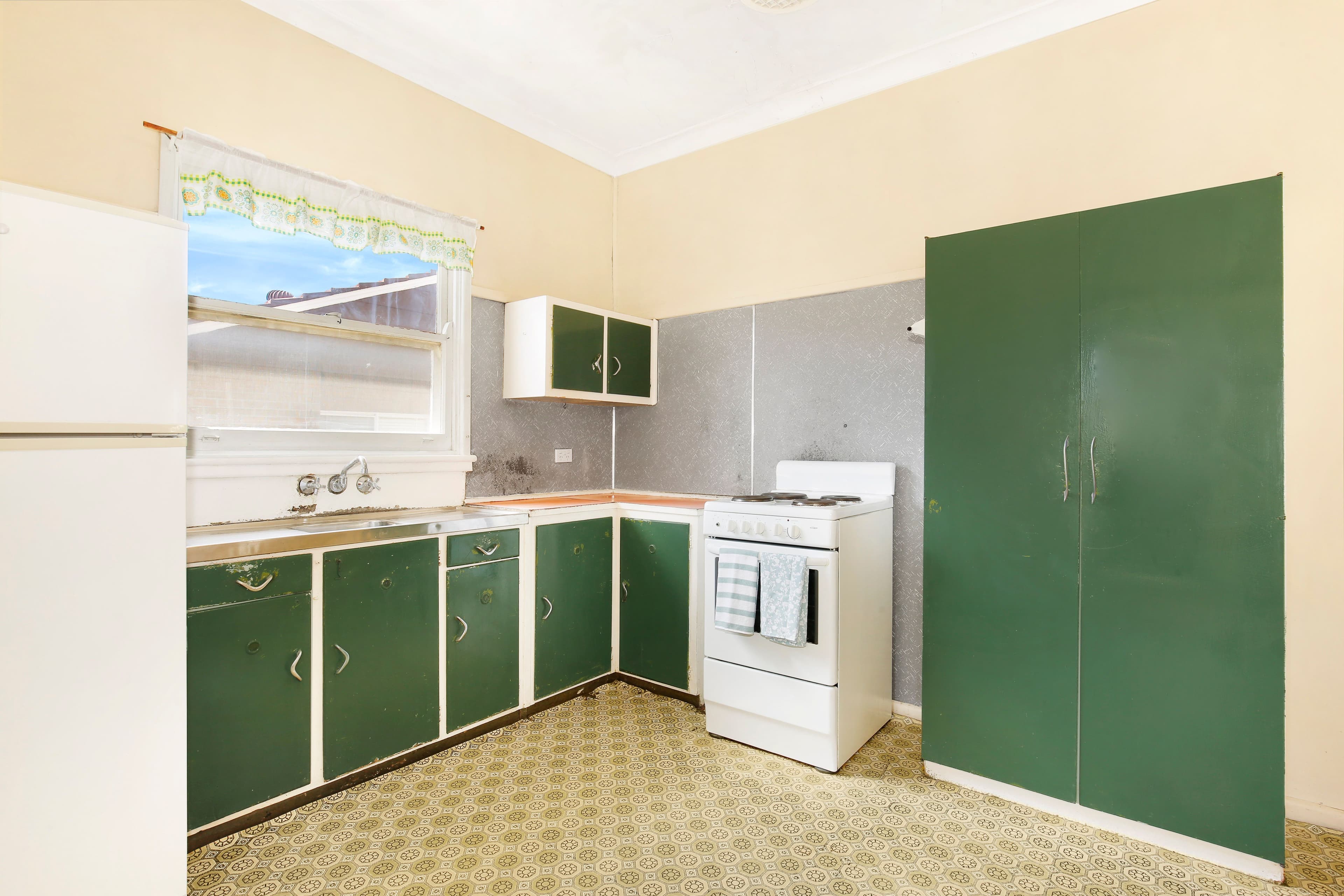 48 Lombard Avenue, Fairy Meadow - Thumbnail 4