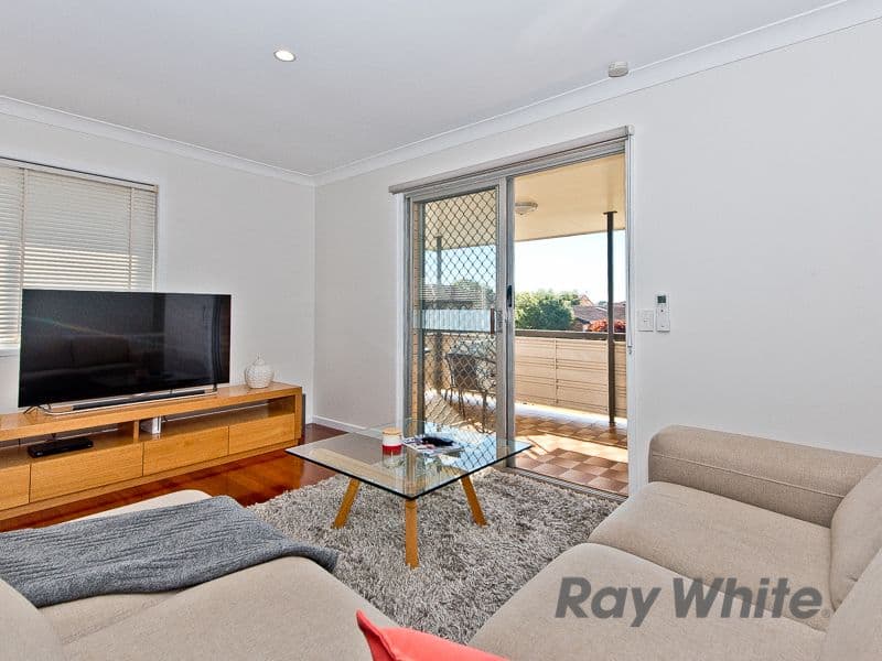 124 Trouts Road, Stafford Heights QLD 4053, Stafford Heights - Thumbnail 7
