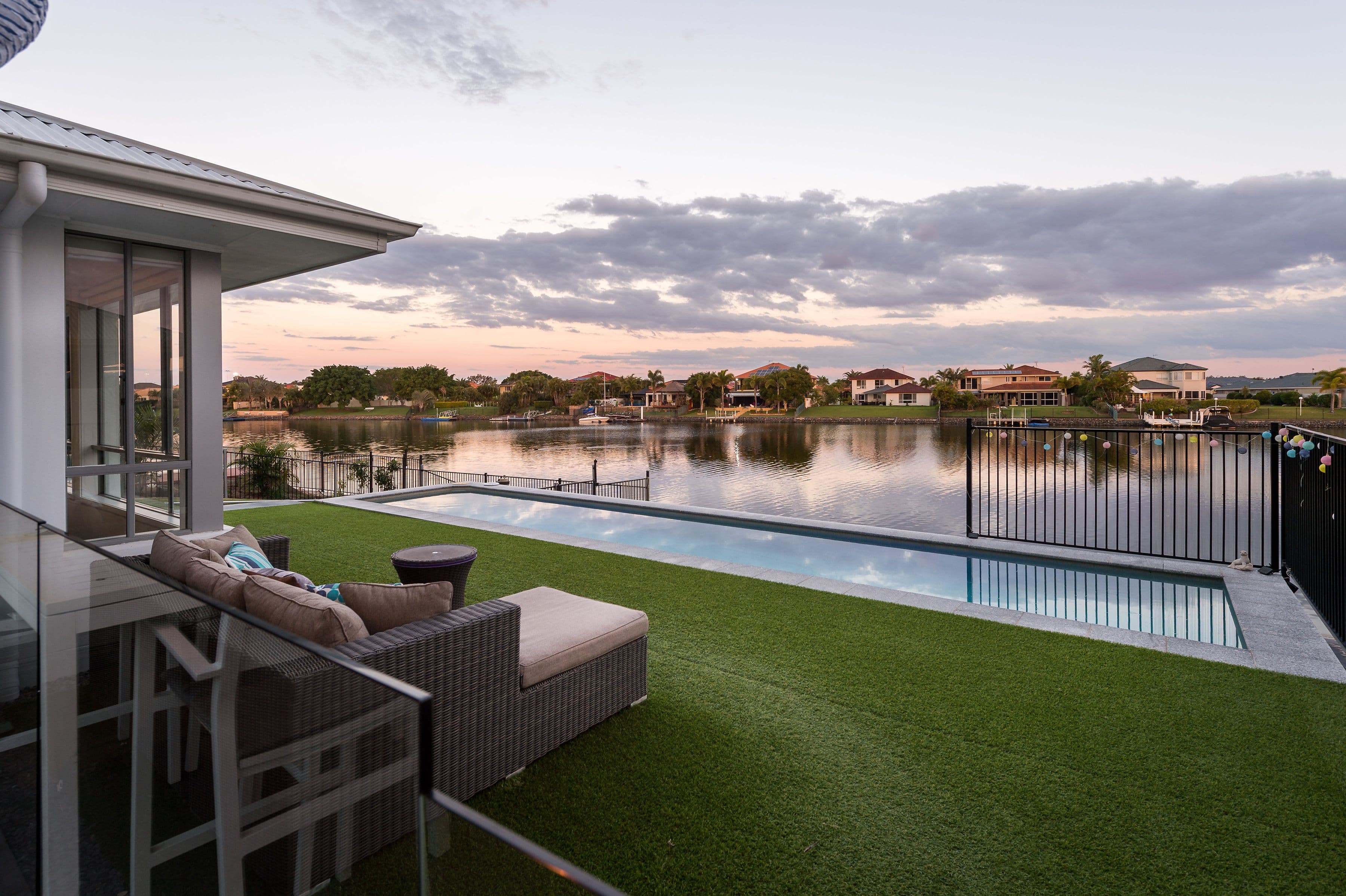 124 The Peninsula, Helensvale QLD 4212, Helensvale - Thumbnail 2