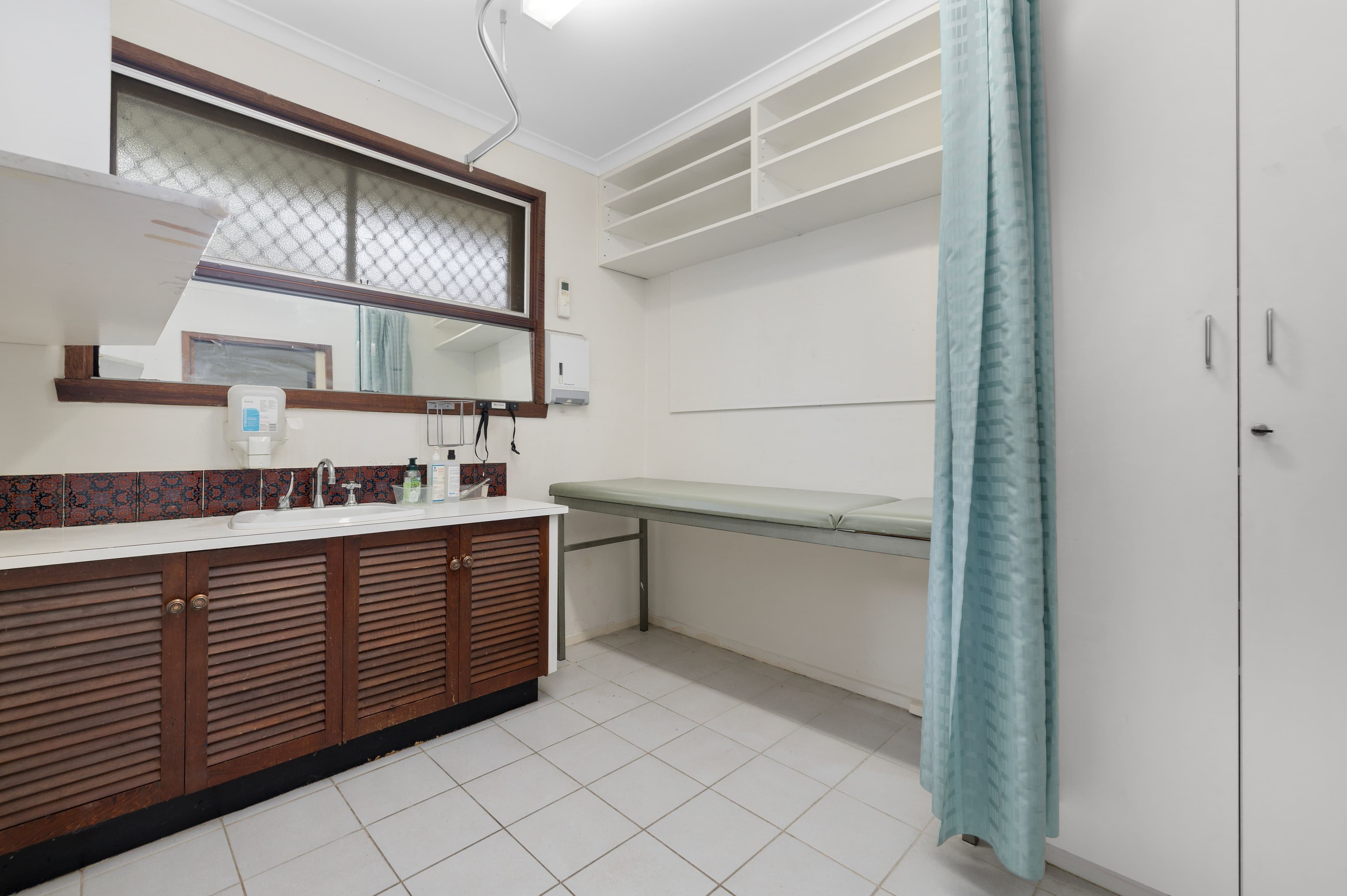 188-190 Scoresby Road, Boronia VIC 3155, Boronia - Thumbnail 4
