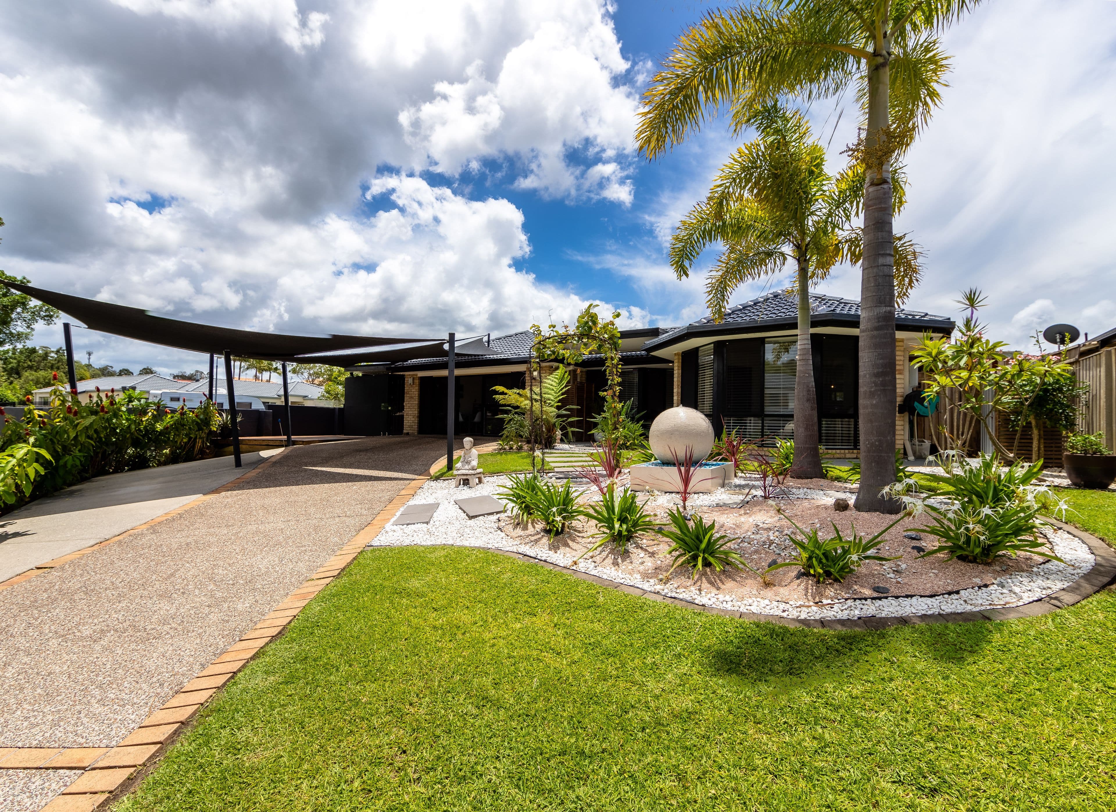 35 Goldwater Drive, Robina QLD 4226, Robina - Thumbnail 2