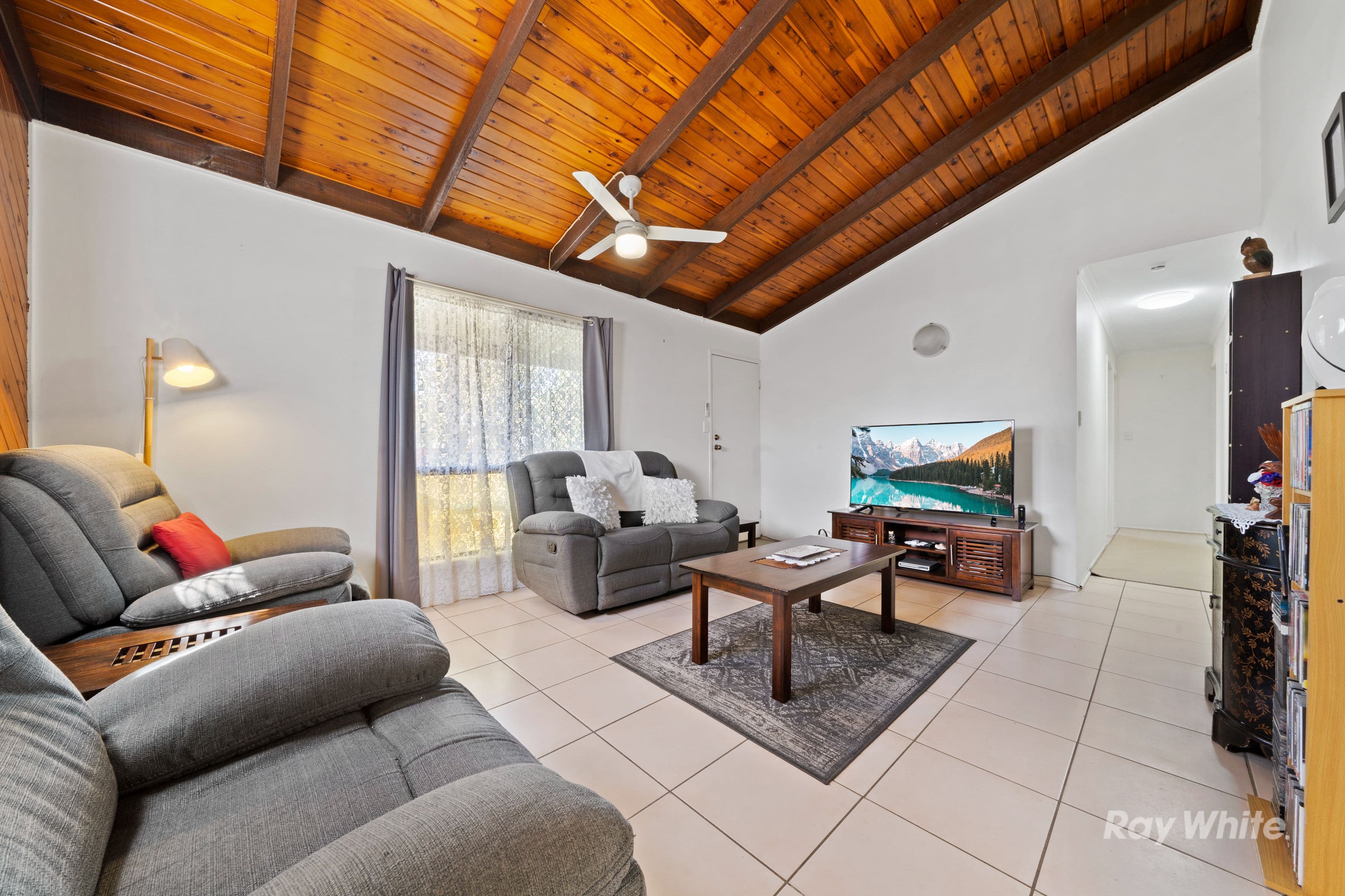 19 Ariel Avenue, Kingston QLD 4114, Kingston - Thumbnail 3