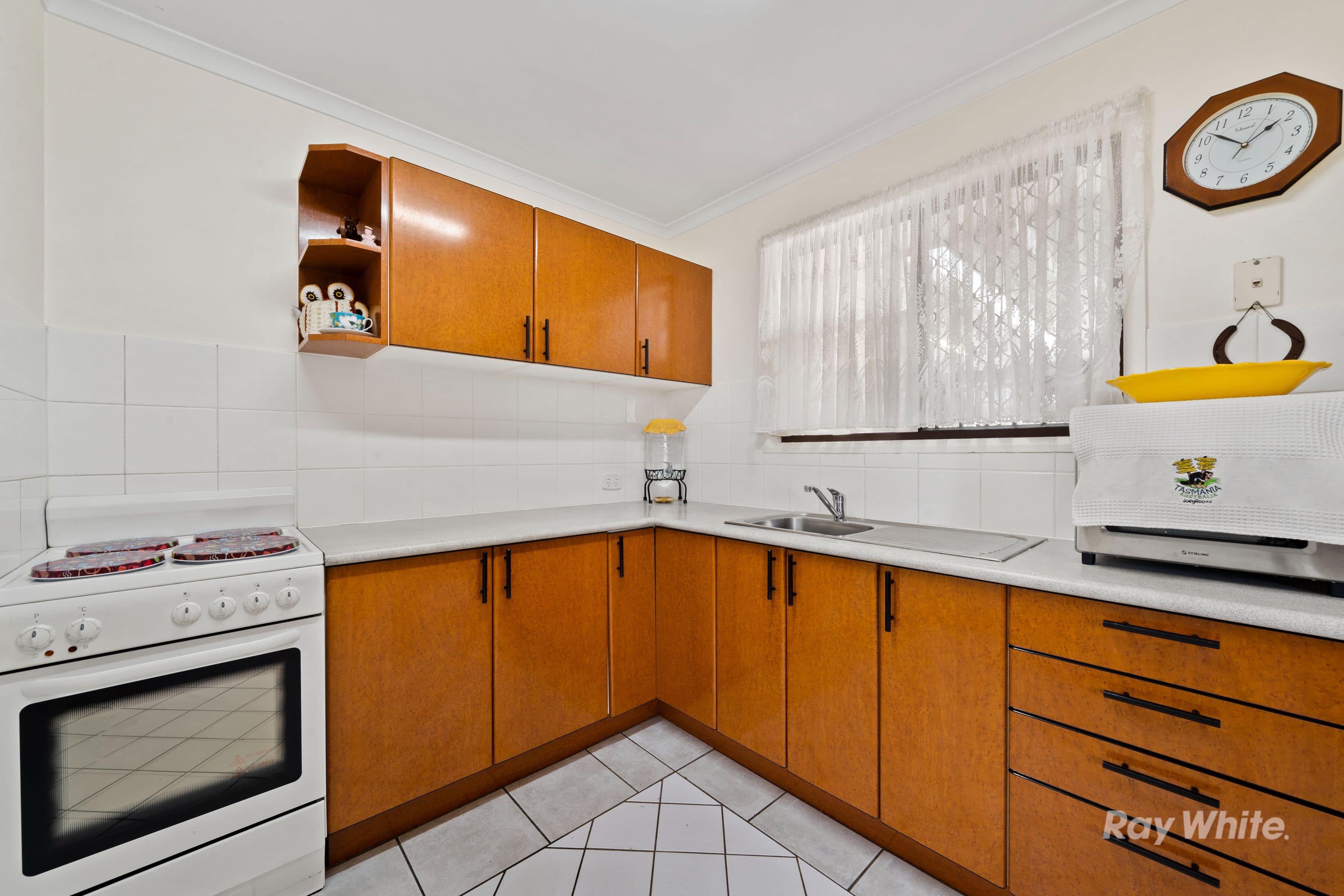 19 Ariel Avenue, Kingston QLD 4114, Kingston - Thumbnail 5