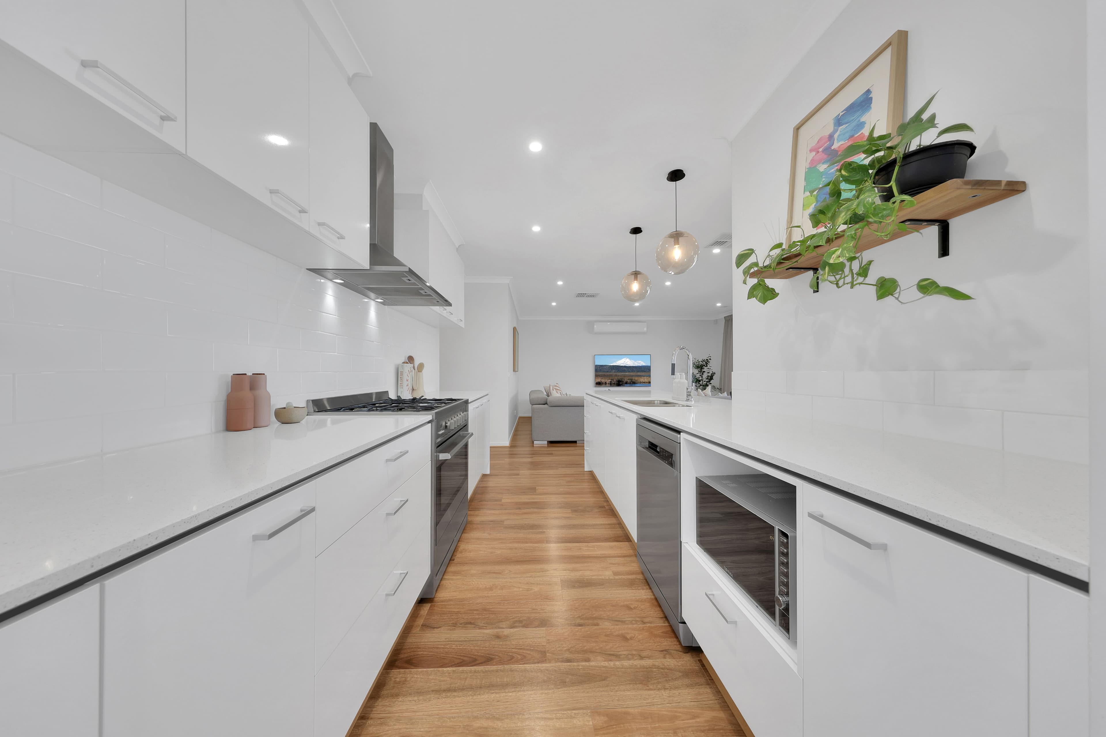 27 Newington Parade, Mernda VIC 3754, Mernda - Thumbnail 5