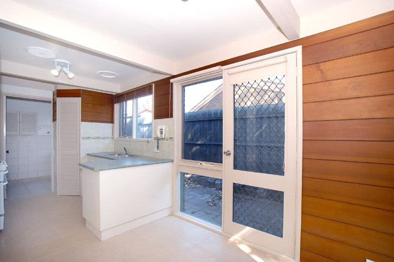 2 Kerrie Court, SPRINGVALE SOUTH VIC 3172, Springvale South - Thumbnail 5