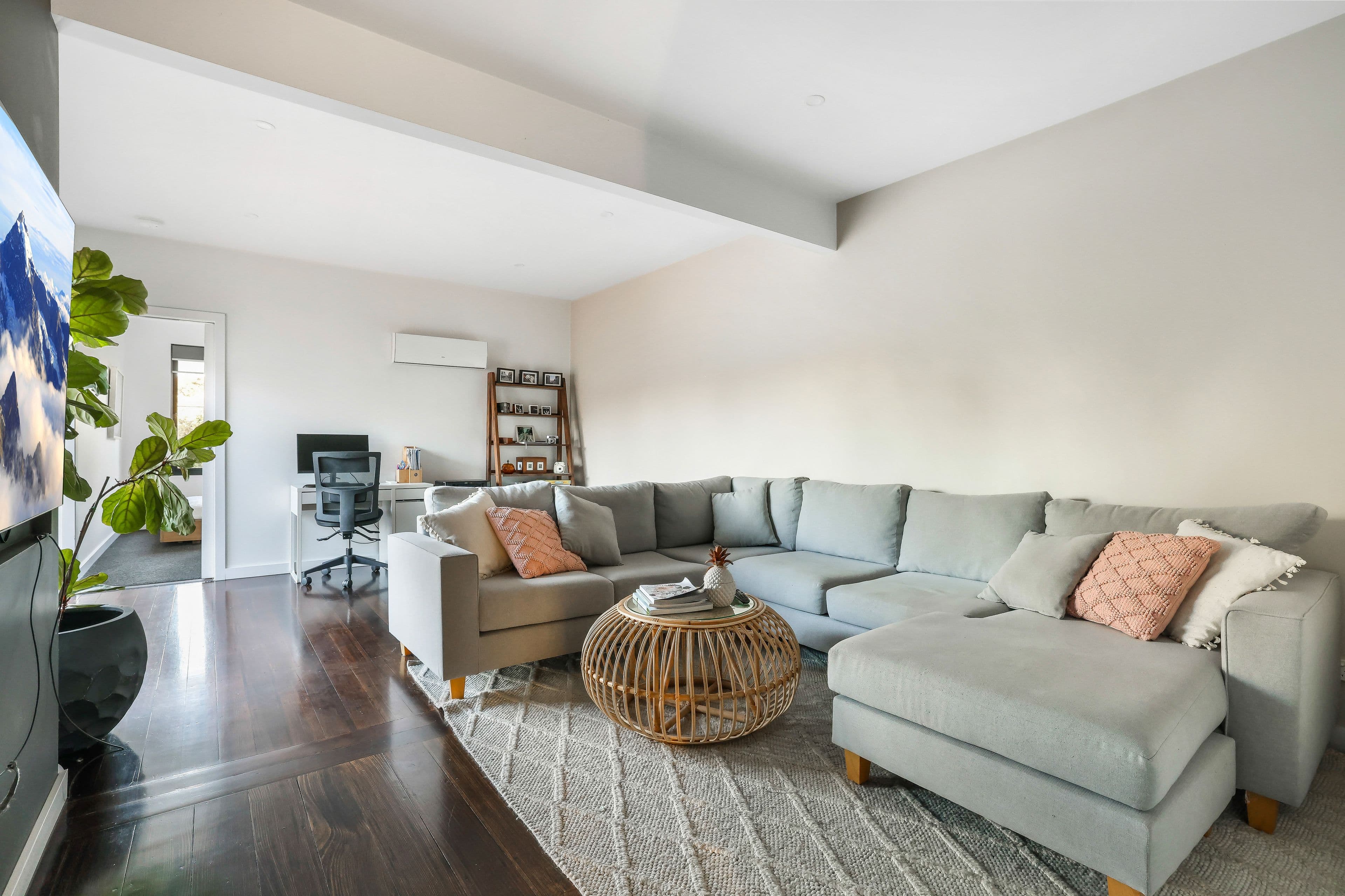 28 Glen Street, Glenroy VIC 3046, Glenroy - Thumbnail 3