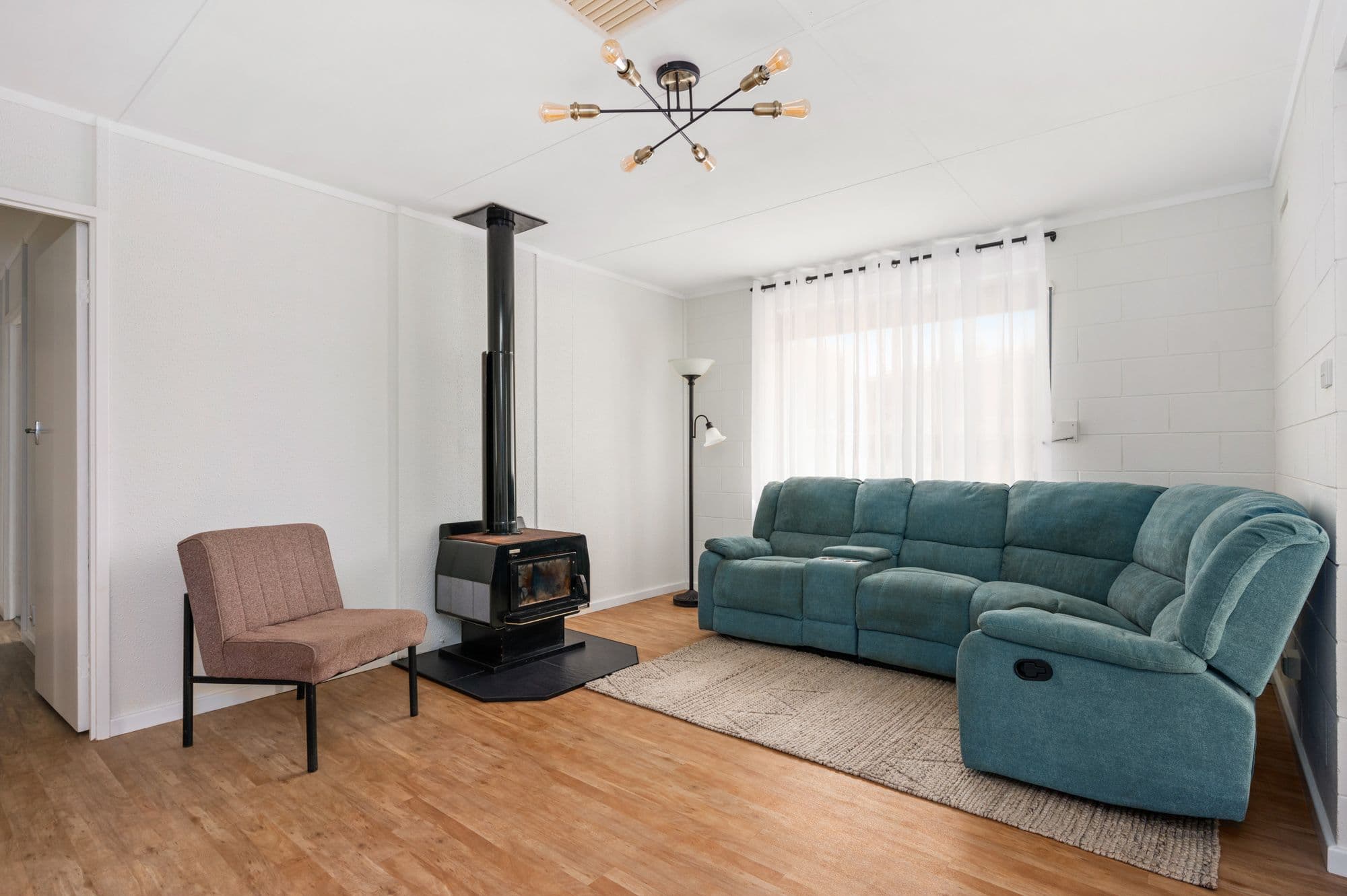 7 Bachelor Avenue, Kambalda East WA 6442, Kambalda East - Thumbnail 2