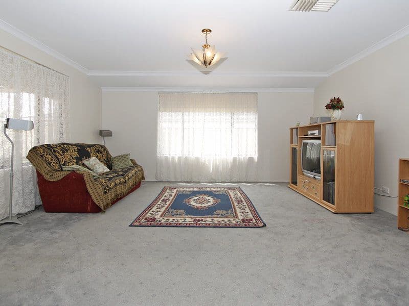 1 Gateway Boulevard, CANNING VALE WA 6155, Canning Vale - Thumbnail 3