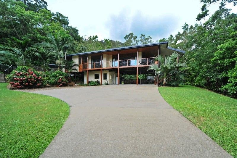 45 Tropic Road, CANNONVALE QLD 4802, Cannonvale - Thumbnail 3