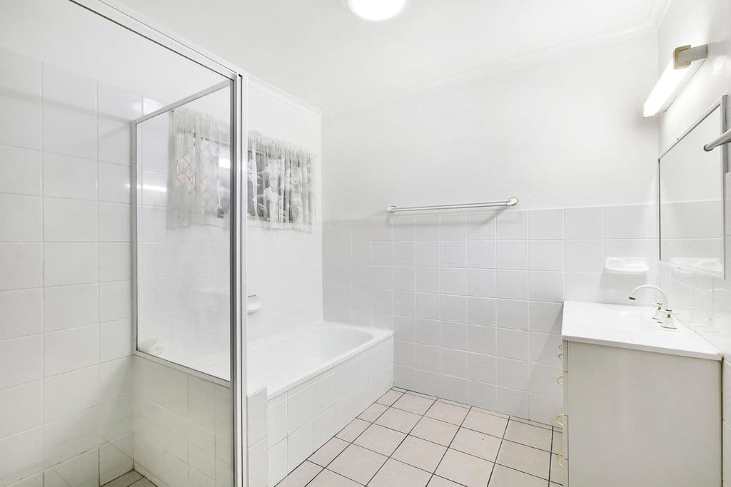 25 Second Avenue, Palm Beach QLD 4221, Palm Beach - Thumbnail 6