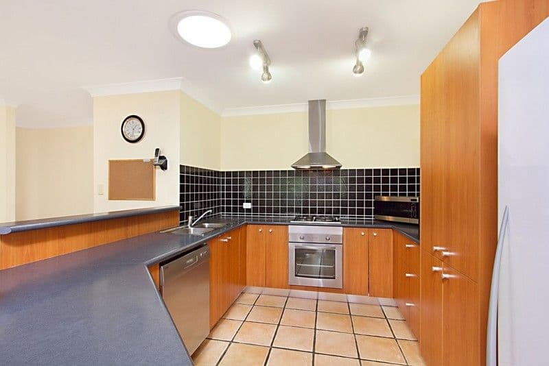 38 Heeler Court, SHAILER PARK QLD 4128, Shailer Park - Thumbnail 3