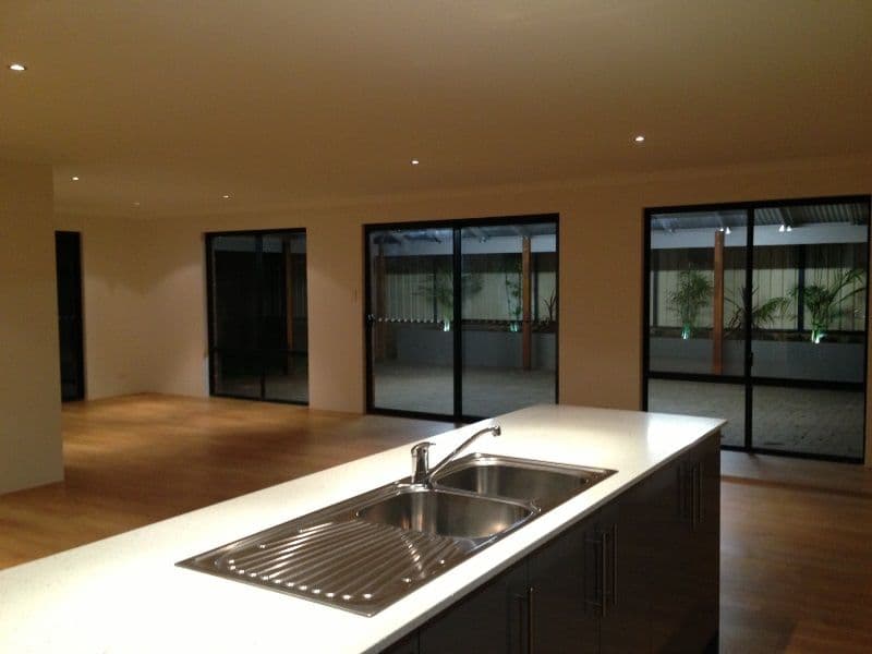 24 Spinnaker Way, DRUMMOND COVE WA 6532, Drummond Cove - Thumbnail 4