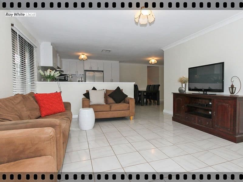 33 St Lawrence Drive, Beechboro WA 6063, Beechboro - Image 1