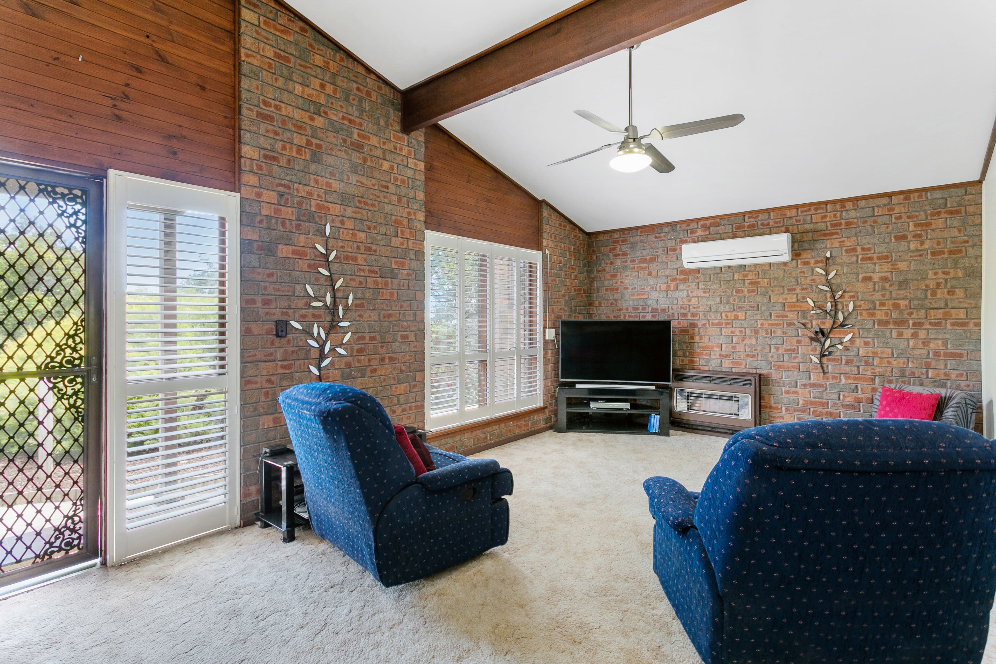 5 Hay Street, Aberfoyle Park SA 5159, Aberfoyle Park - Thumbnail 2