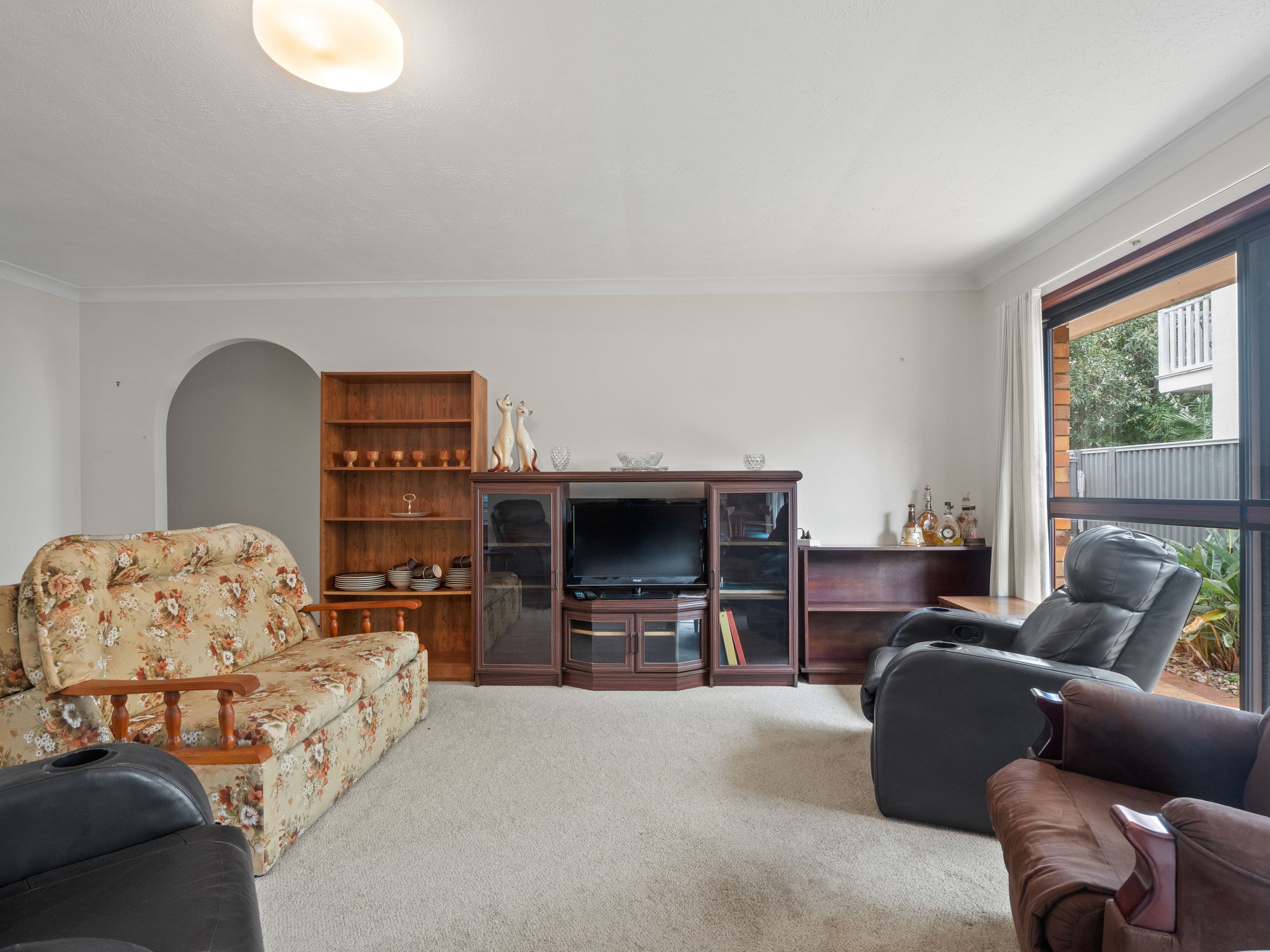 22-24 Dunlin Drive, Burleigh Waters QLD 4220, Burleigh Waters - Thumbnail 3