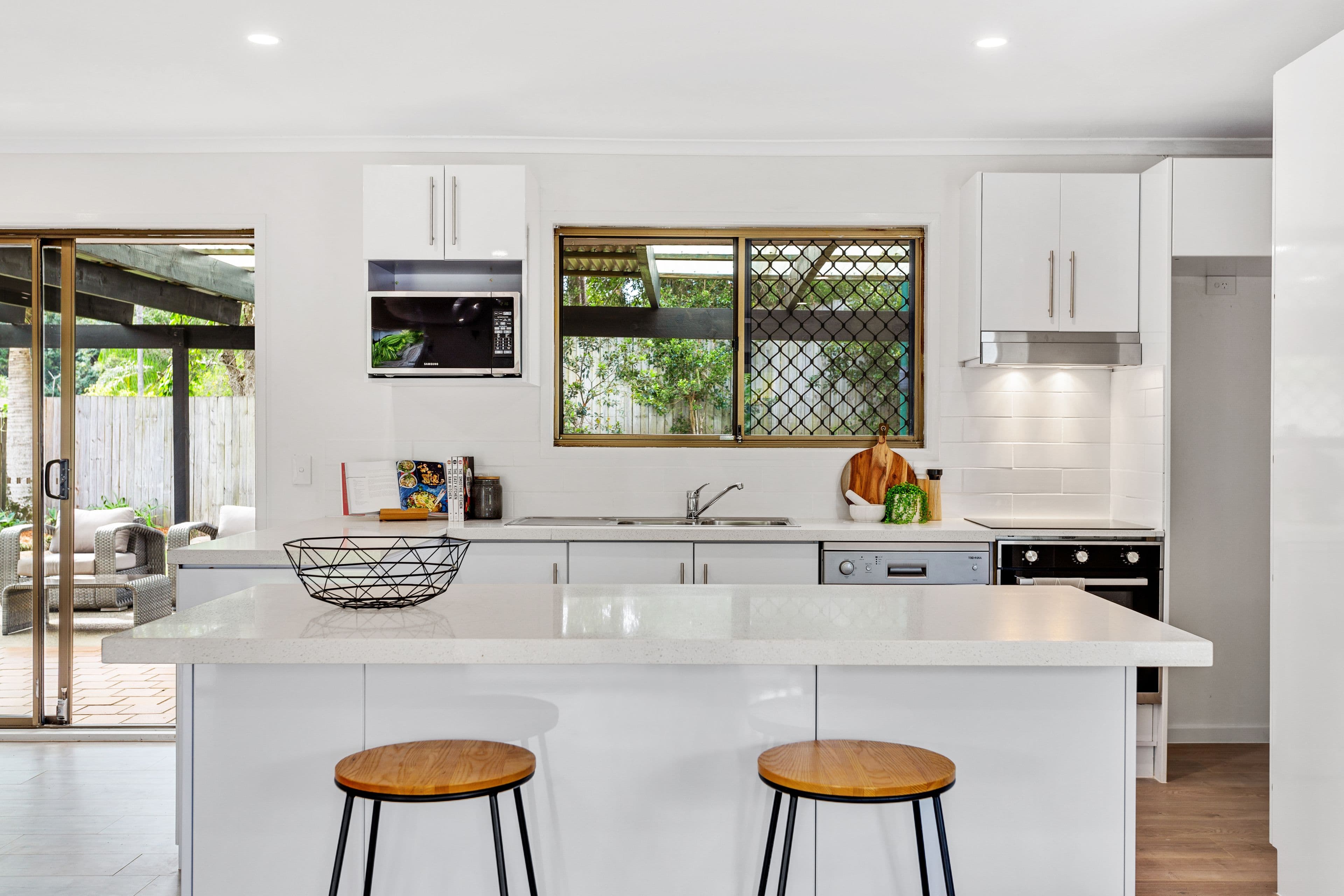 14 Longview Court, Nerang QLD 4211, Nerang - Thumbnail 2