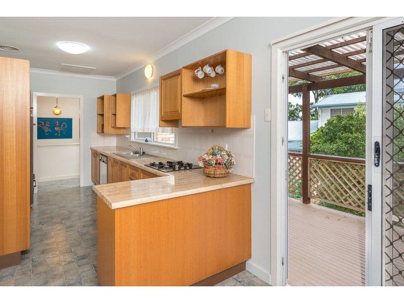 2 Bougainvillea Avenue, Indooroopilly QLD 4068, Indooroopilly - Thumbnail 7
