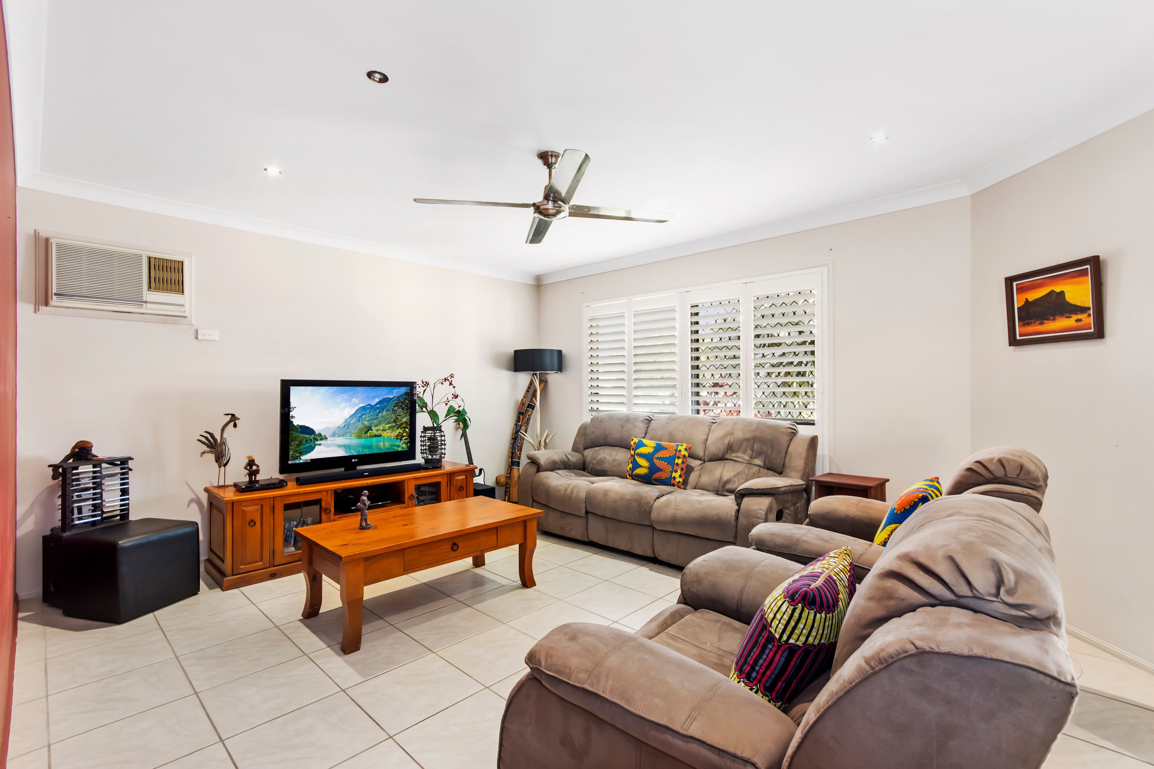 17 Blackbean Court, Mount Louisa QLD 4814, Mount Louisa - Thumbnail 3
