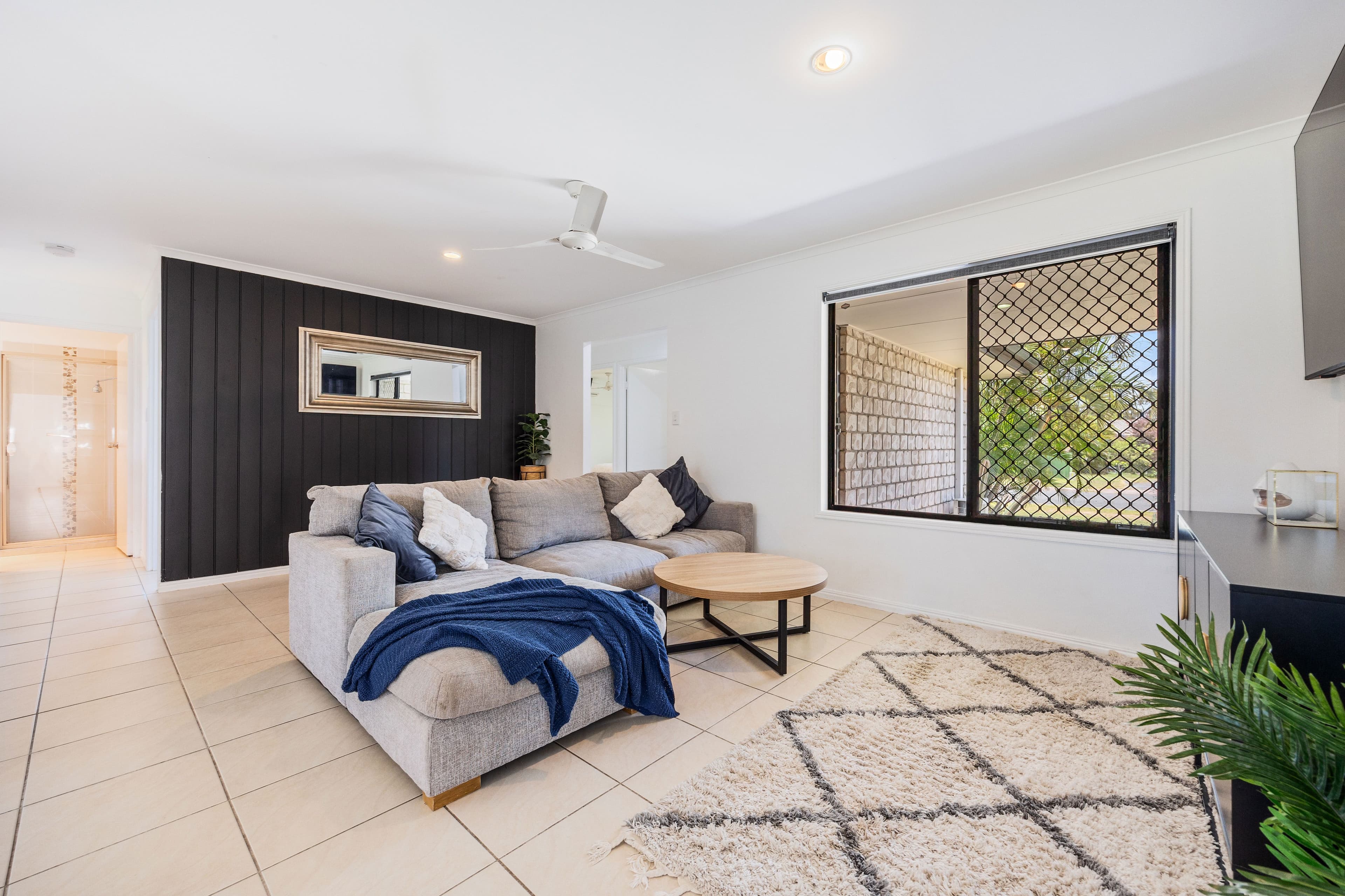12 Ladbroke Crescent, Urangan QLD 4655, Urangan - Thumbnail 4