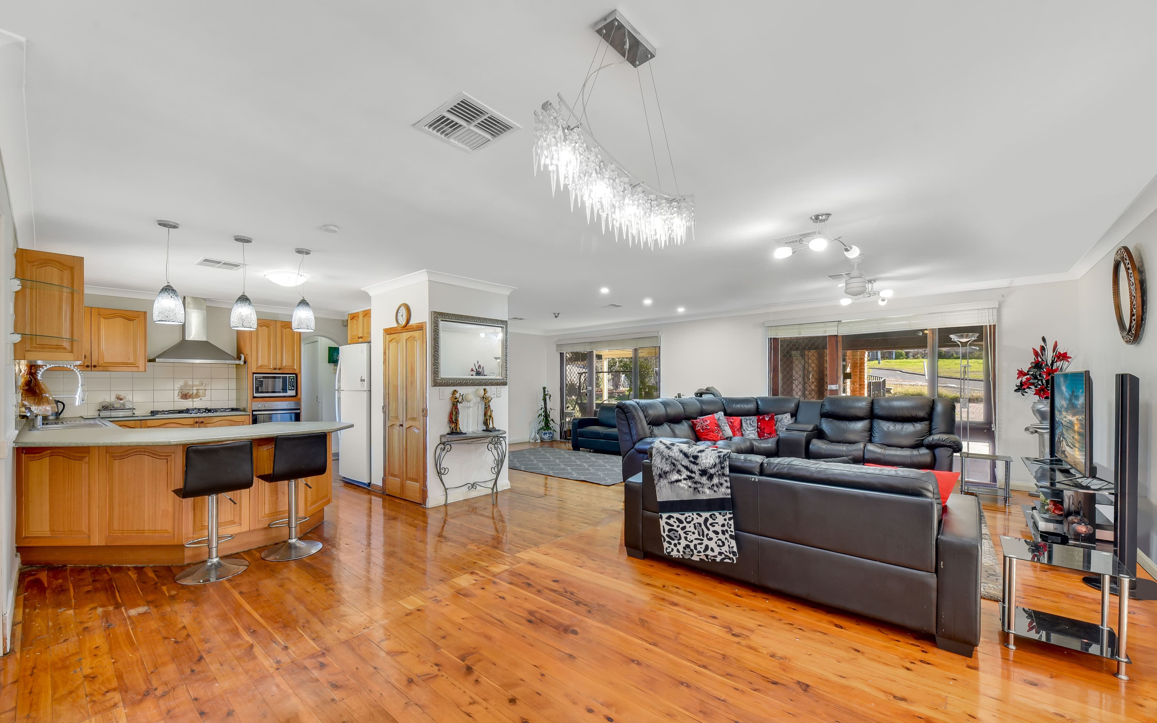 48 Kullaroo Avenue, Bradbury NSW 2560, Bradbury - Thumbnail 4