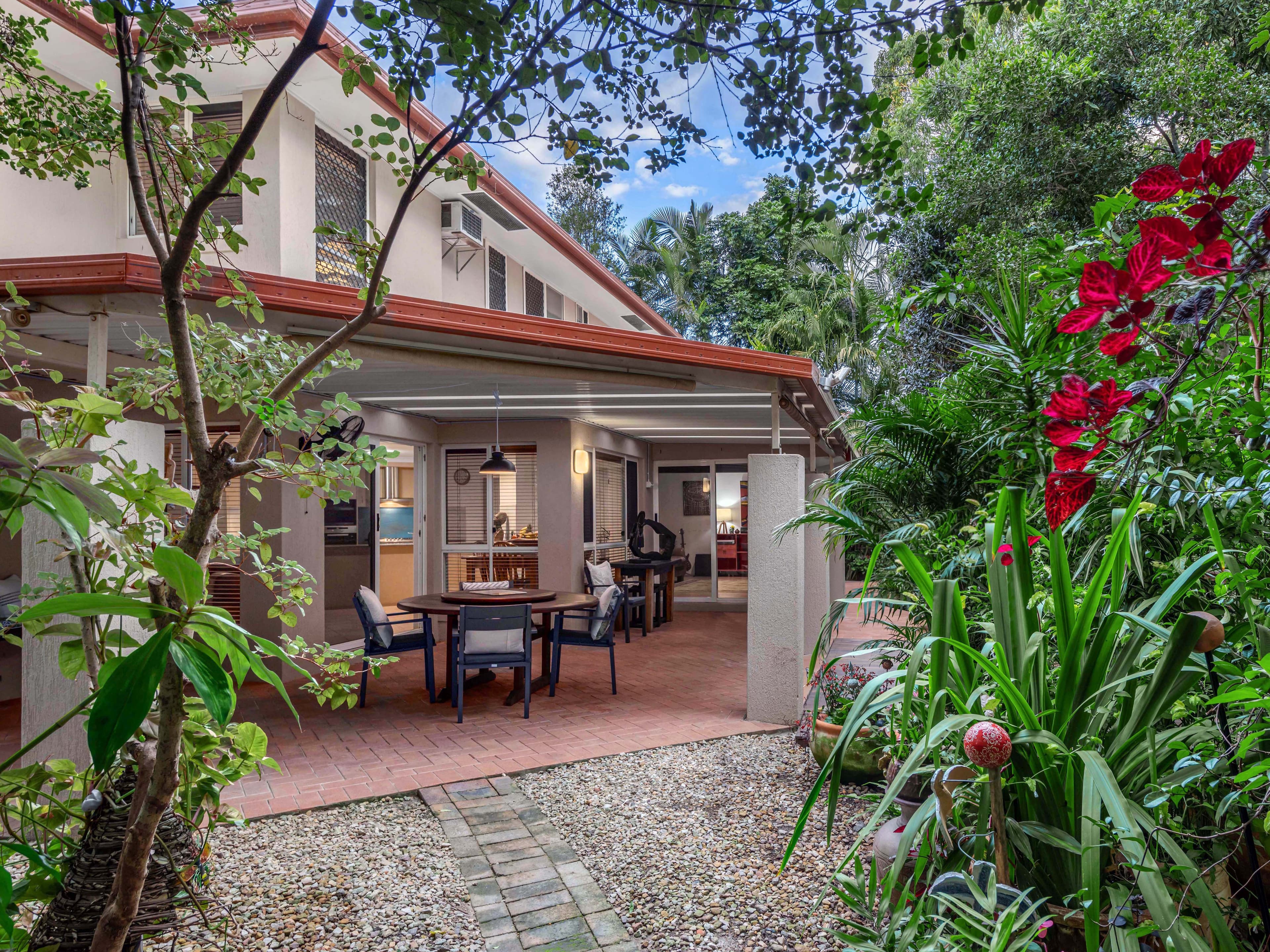 16 Tullylease Place, Chermside West QLD 4032, Chermside West - Thumbnail 2