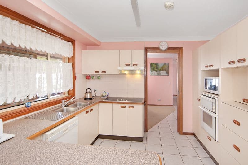 41 Bass Avenue, KILLARNEY VALE NSW 2261, Killarney Vale - Thumbnail 4