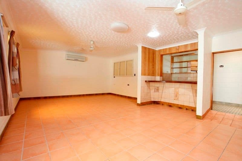 23 Victor Street, CRANBROOK QLD 4814, Cranbrook - Thumbnail 2
