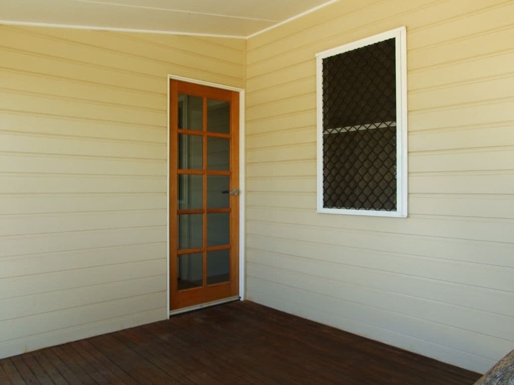 105 Kingfisher Street, Longreach QLD 4730, Longreach - Thumbnail 2