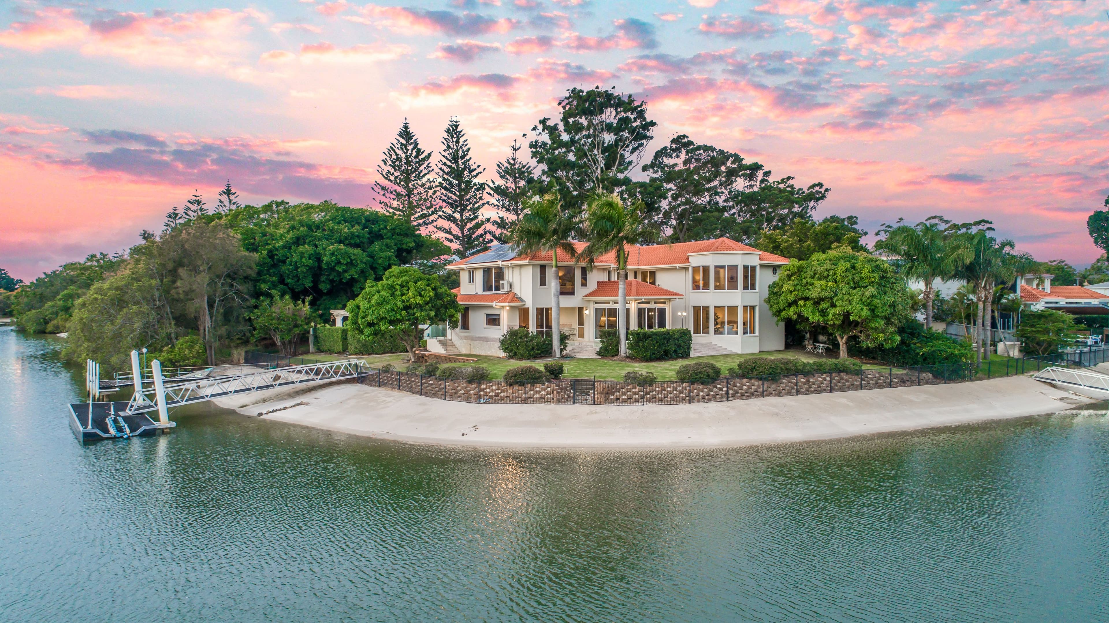 54 Moana Park Avenue, Broadbeach Waters QLD 4218, Broadbeach Waters - Image 1