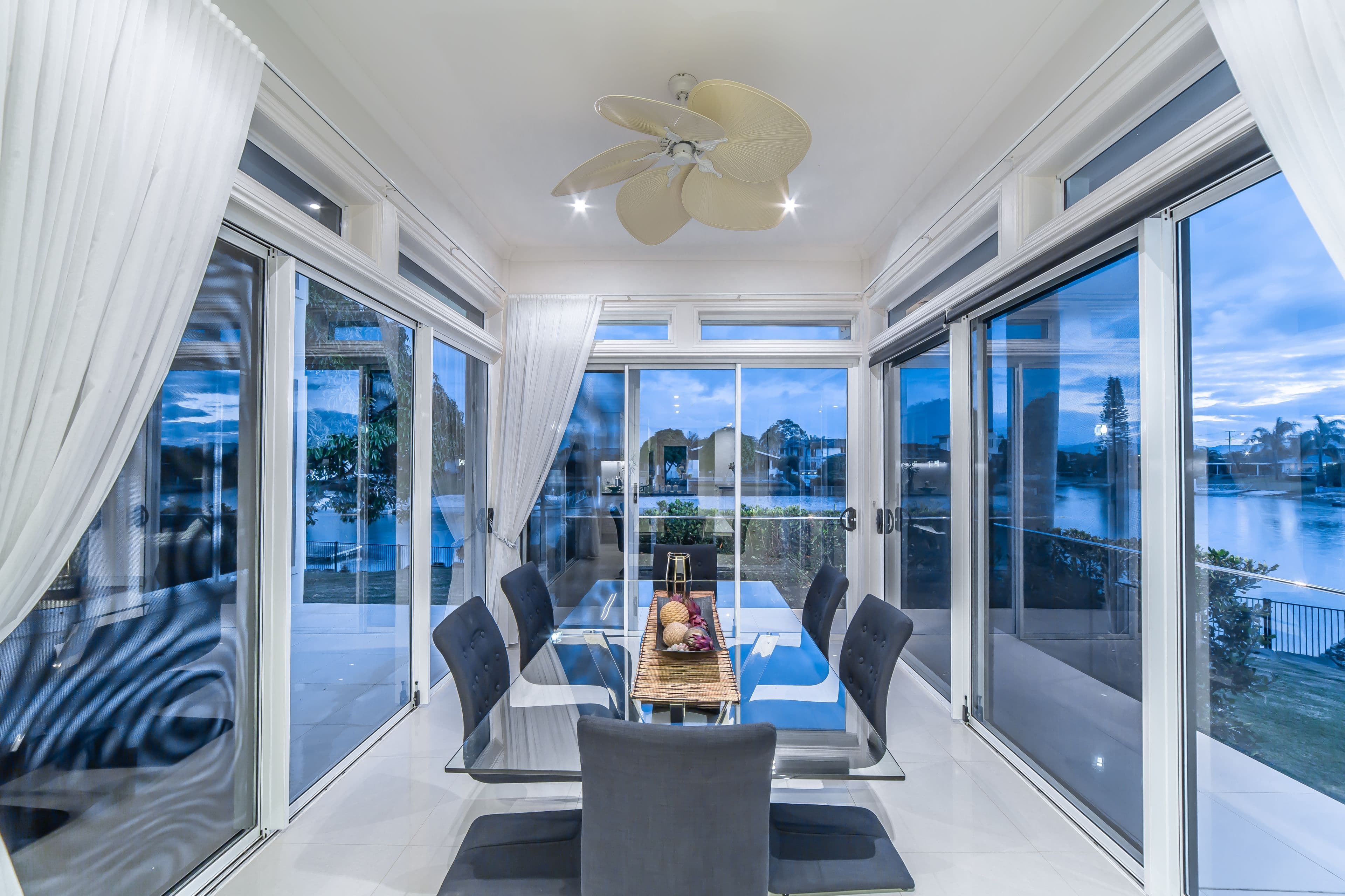 54 Moana Park Avenue, Broadbeach Waters QLD 4218, Broadbeach Waters - Thumbnail 6