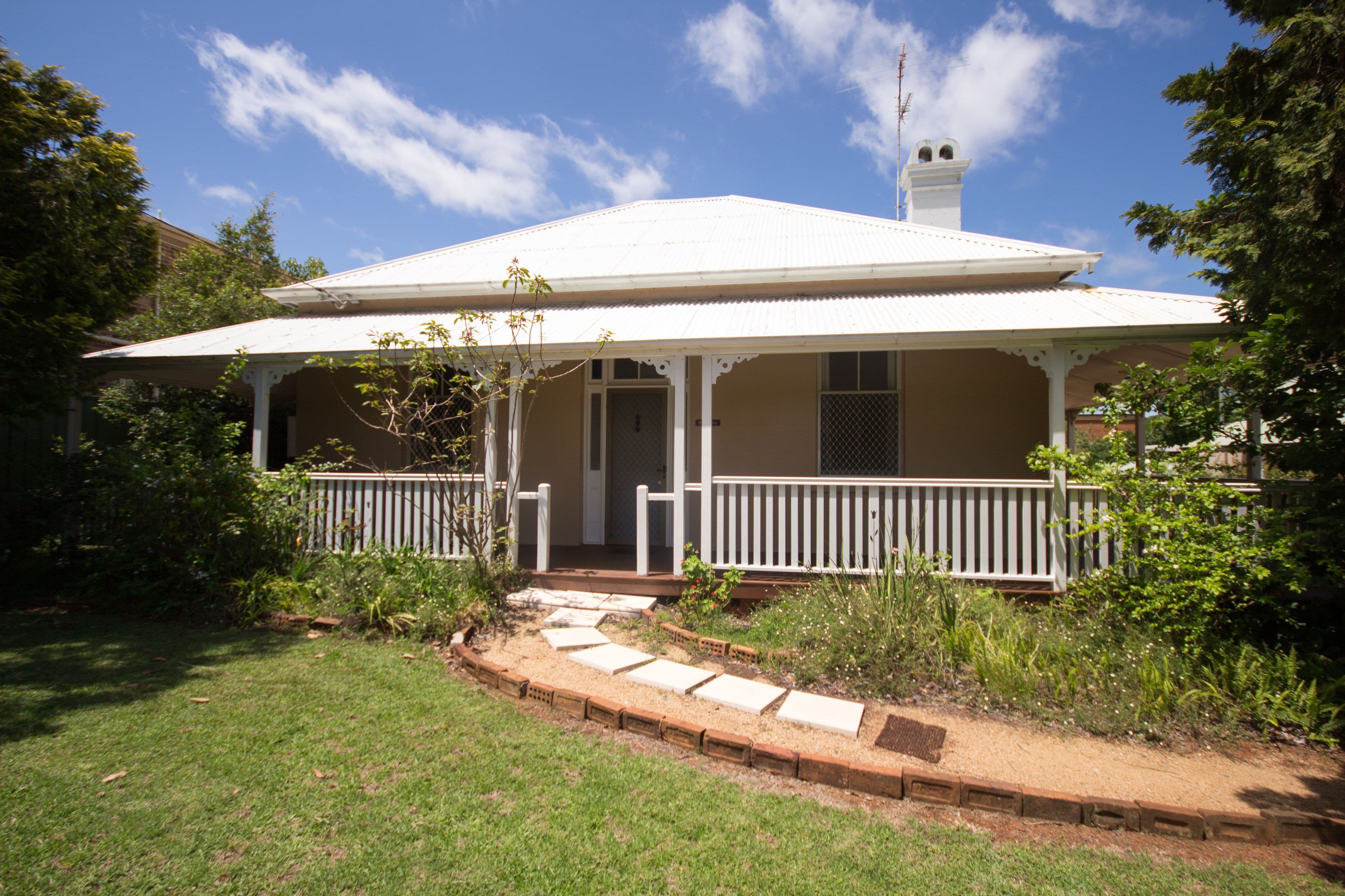 8 Granadilla Drive, Earlville - Thumbnail 2