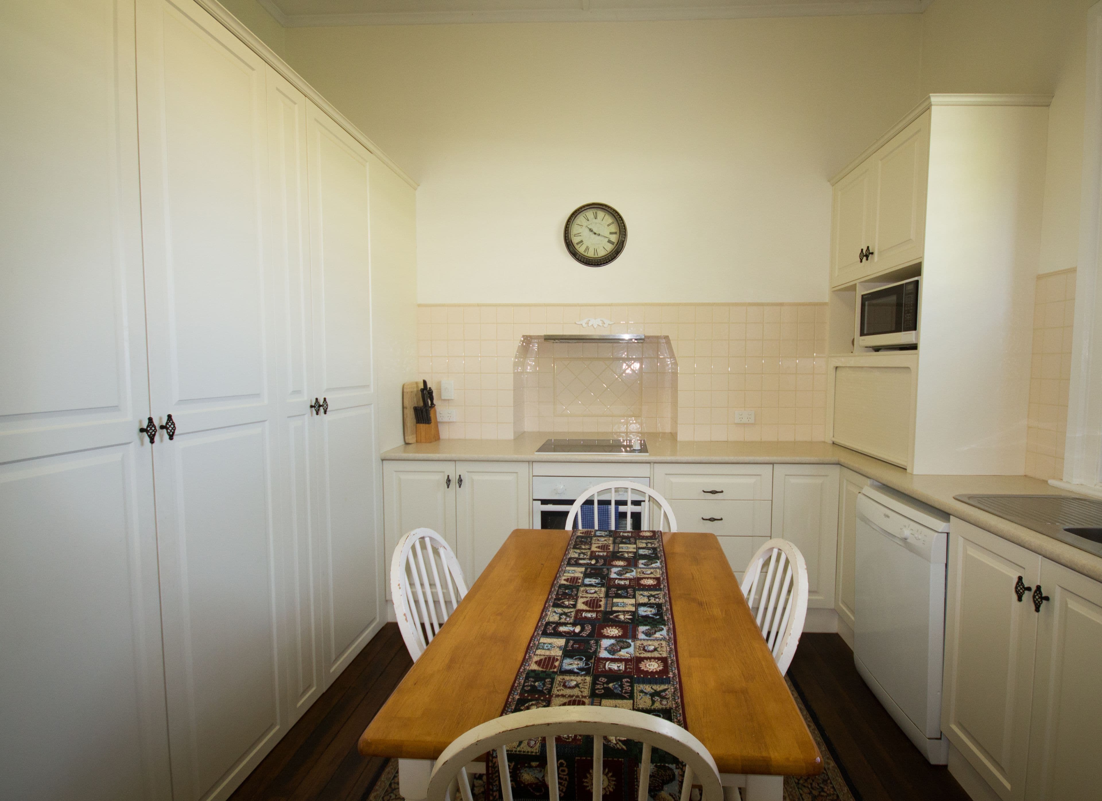 8 Granadilla Drive, Earlville - Thumbnail 4