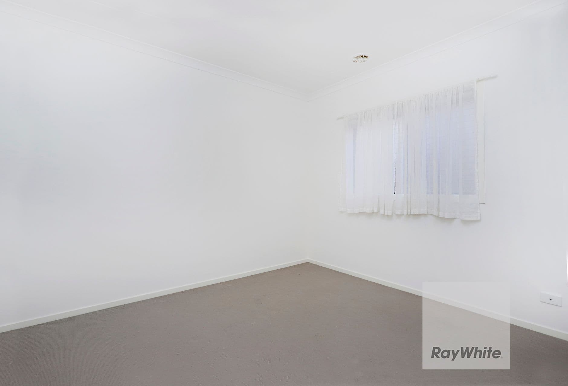 16 Scarlet Drive, Greenvale VIC 3059, Greenvale - Thumbnail 6