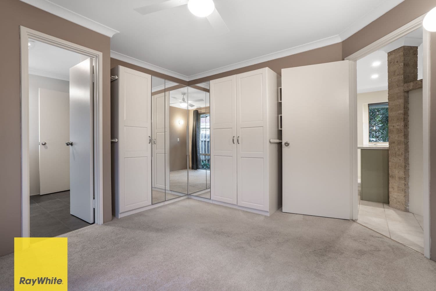 25 Horton Crescent, Marangaroo WA 6064, Marangaroo - Thumbnail 7