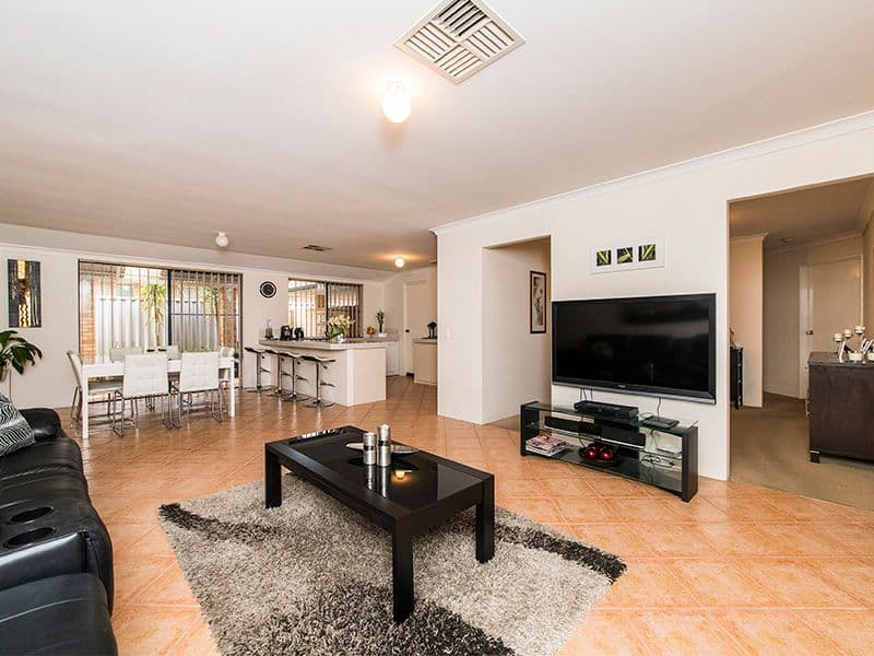 185 Yale Road, Thornlie WA 6108, Thornlie - Thumbnail 2