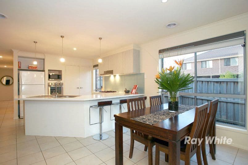 7 Melington Drive, LYNDHURST VIC 3975, Lyndhurst - Thumbnail 7